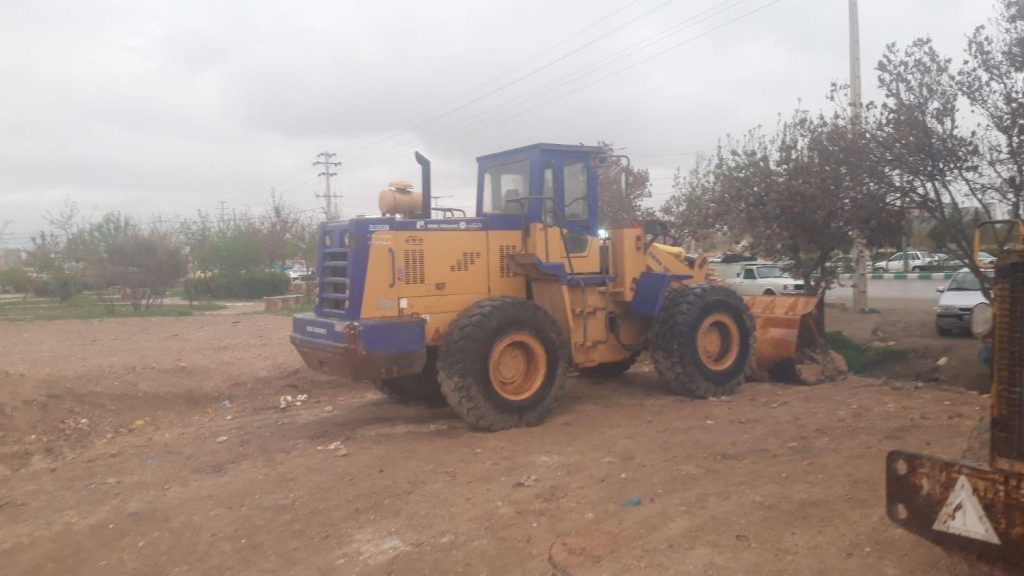 خدمات لودر zl50 خاکبرداری گودبرداری تسطیح زمین