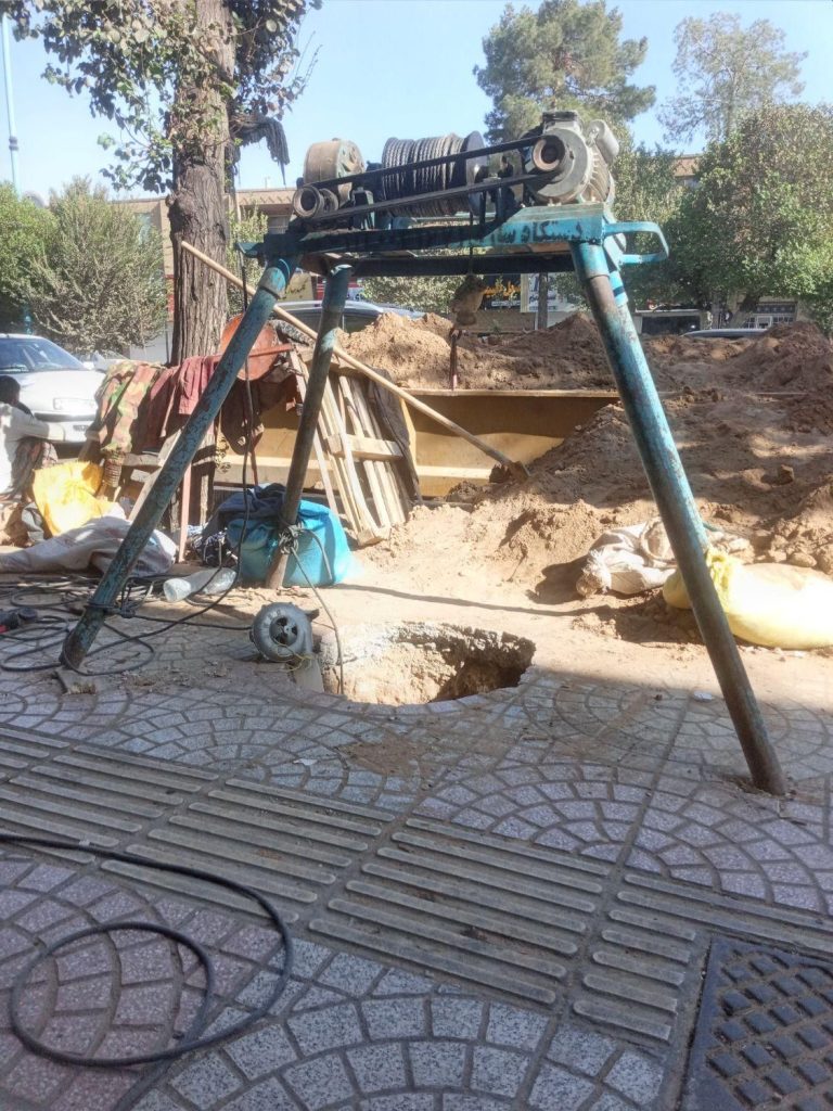 چاه کن مقنی چاه فاضلاب