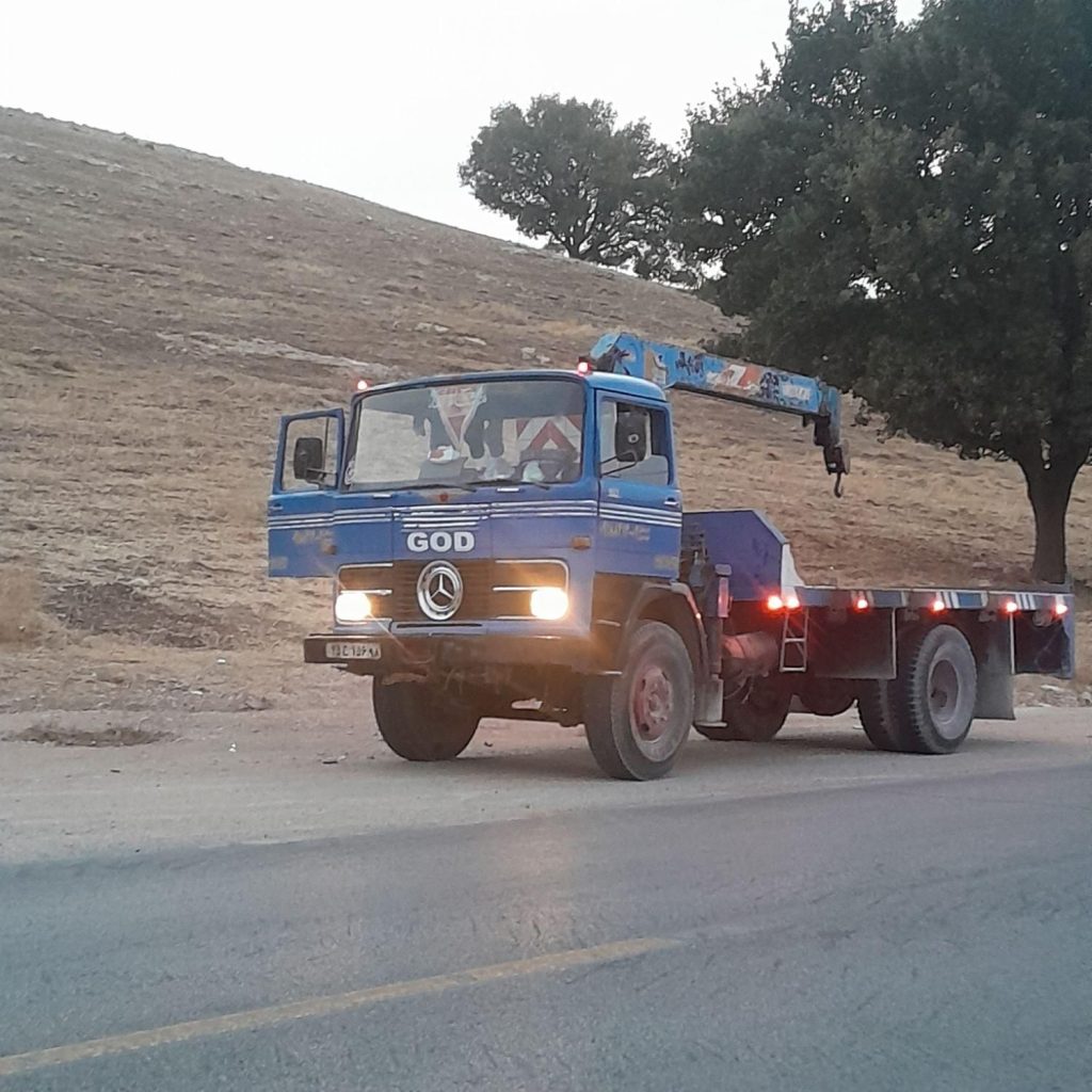 خدمات جرثقیل