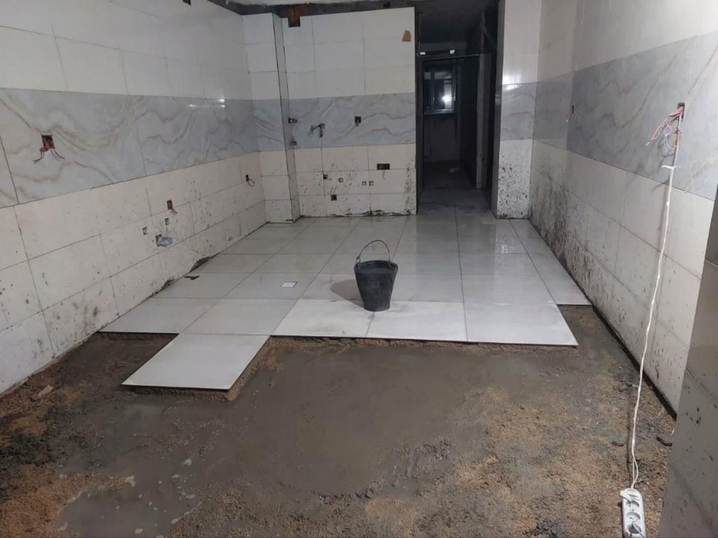 سنگ و کاشی و سرامیک کاری و بنایی