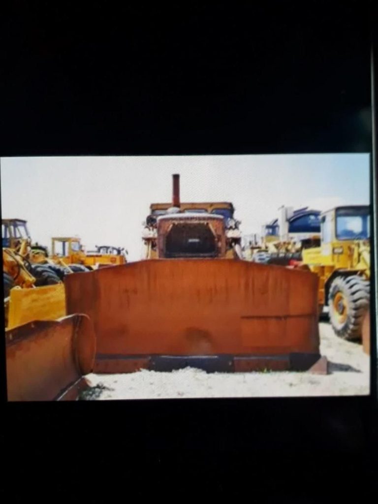 بلدوزر آماده بکار اجاره ایی اجاره بولدوزر.