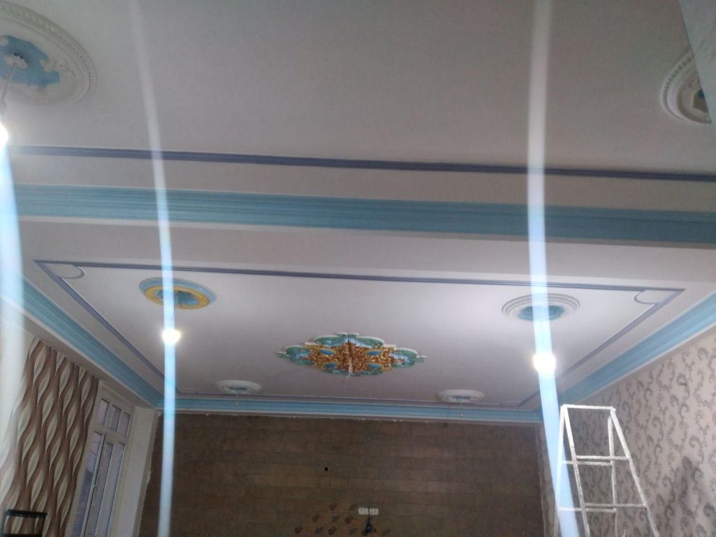نقاشی و رنگ آمیزی ساختمان ( رنگ کار ی)
