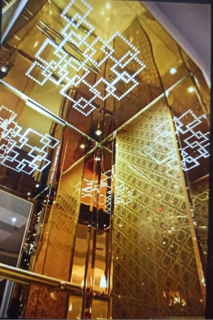 آسانسور و پله برقی و بالابر