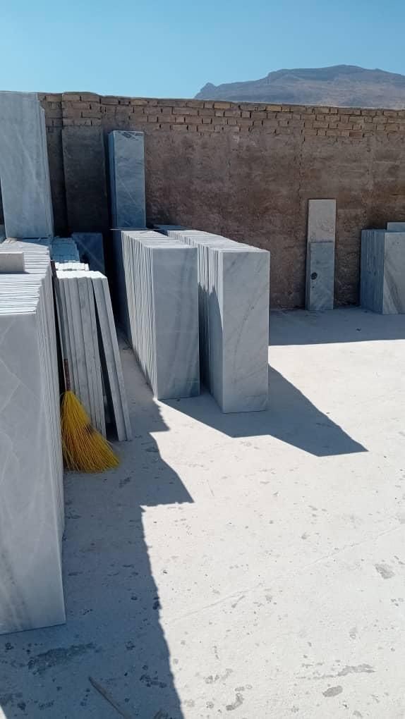 خرید انواع سنگ ساختمانی مرمریت، تراورتن از کارخانه
