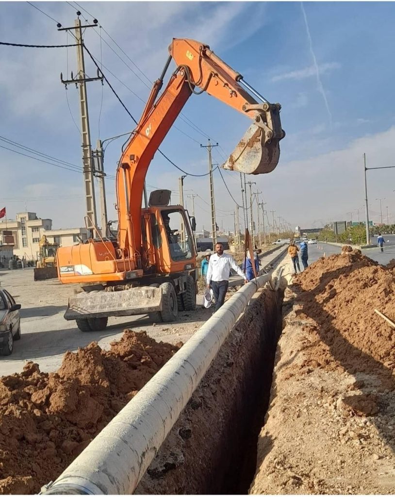 خدمات خاکبرداری با بیل مکانیکی و بکهو لودر وکامیون