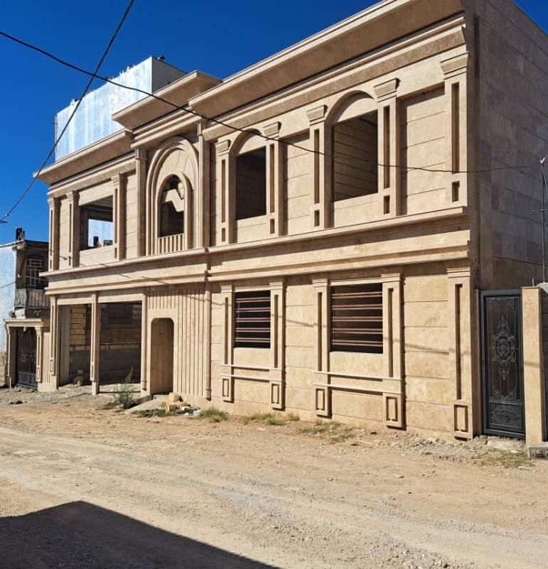 فروش سنگ عباس آباد و تراورتن به صورت نقد و اقساط