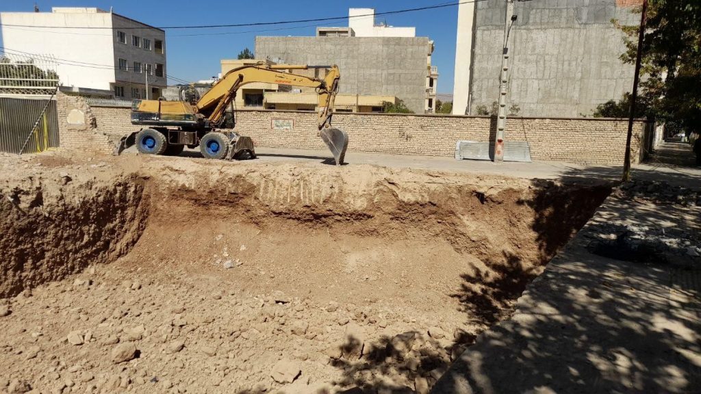 بیل مکانیکی، مجوز شهرداری،آماده بکار
