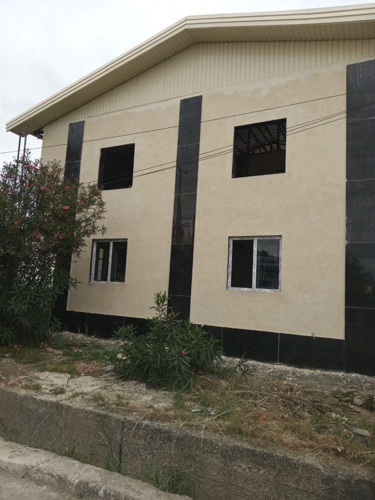 بنایی وتعمیرات وبازسازی و کلیه کارهای ساختمانی