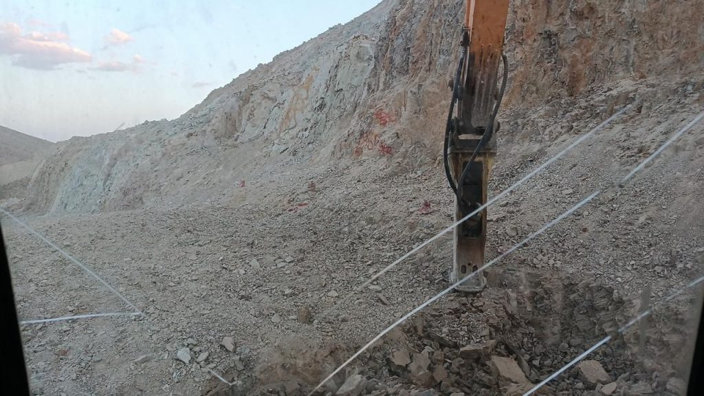 راننده بیل مکانیکی