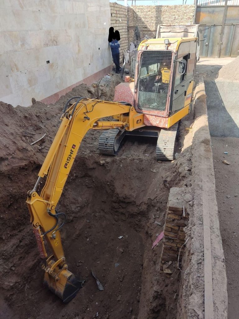 مینی بیل مکانیکی