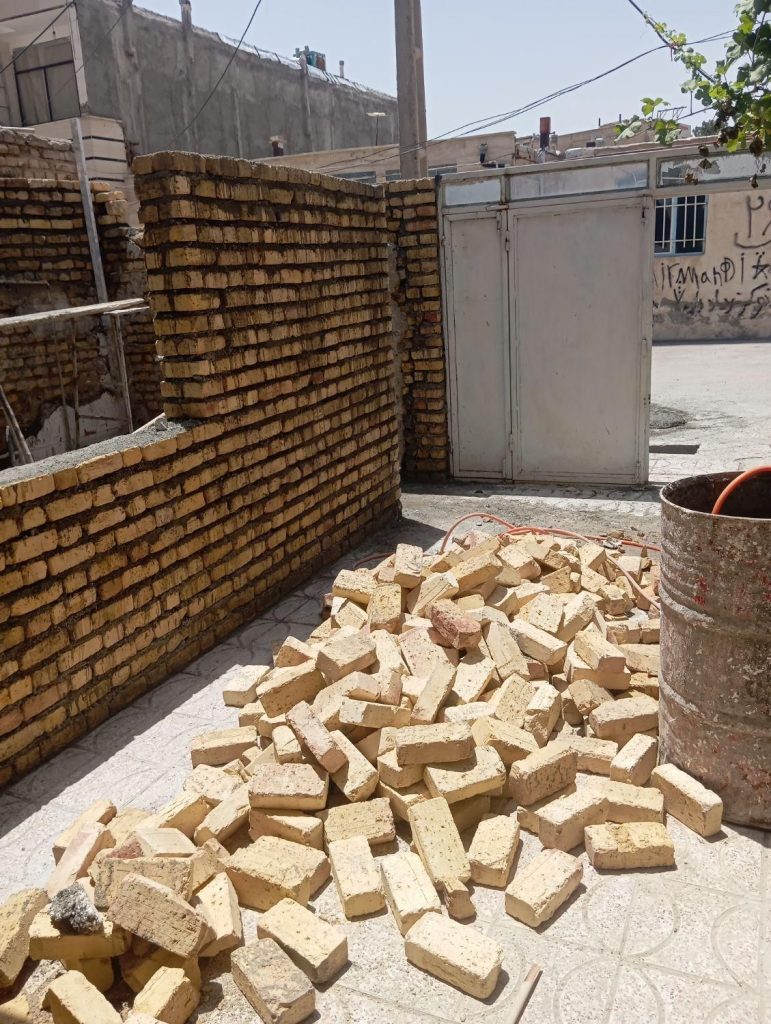 بنایی صفرتاصد تاق زربی دیوار چینی آجر نما