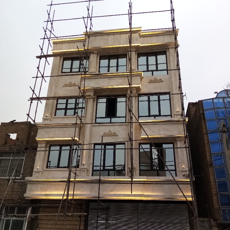 طراحی و اجرای انواع نماهای رومی ساده کلاسیک