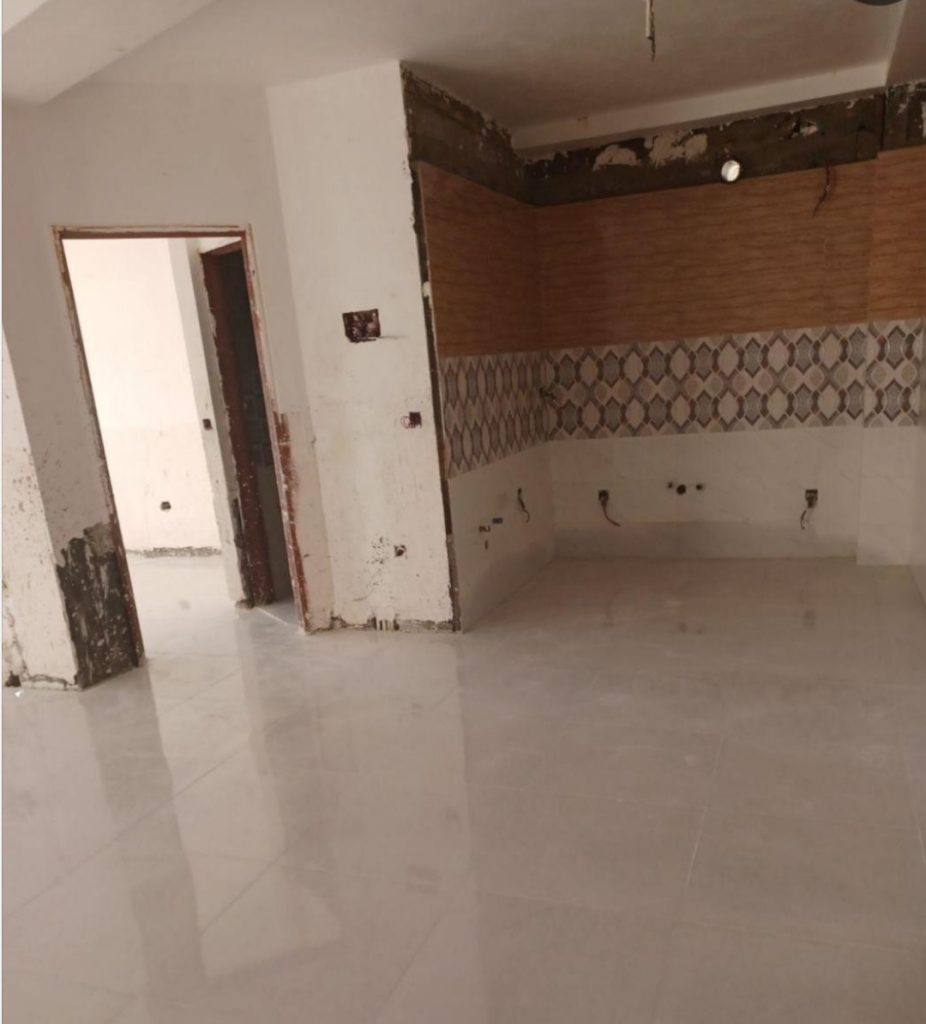 کاشی وسرامیک کار