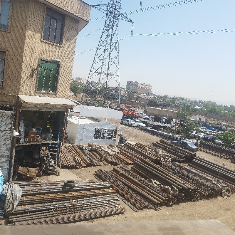 بورس فروش انواع آهن آلات
