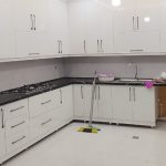 سرامیک وکاشی بصورت چسبی