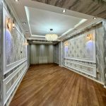 نصاب حرفهای کاغذ دیواری با تحویل فوری