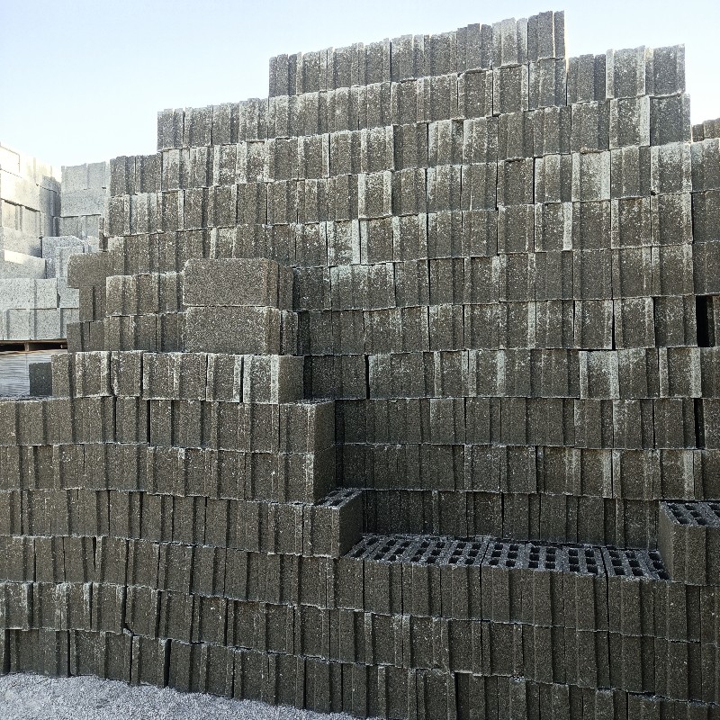 بلوک سبک لیکا پوکه ای