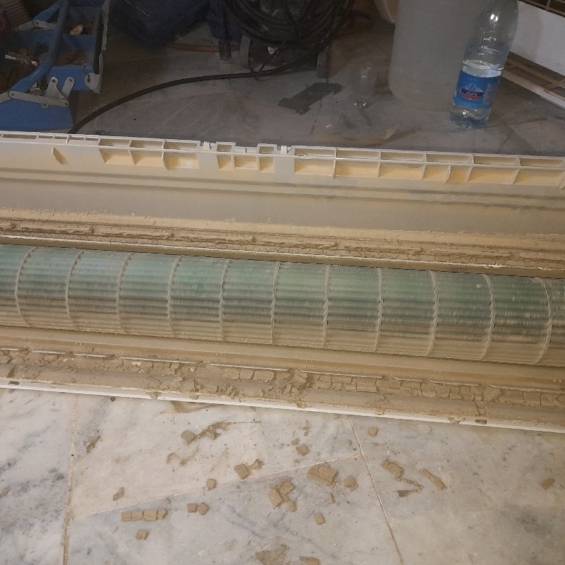 سرویس ونصب اسپیلت ودوربین مداربسته وآیفون ودستگاه تصفیه آب و سیم کشی و لوله کشی