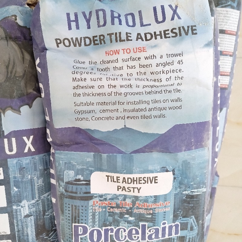 چسب کاشی پودری برند هیدرولوکس صادراتی