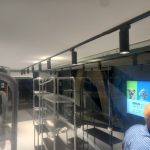 اجرای انواع درب و شیشه سکوریت فروشگاهی و آپارتمانی