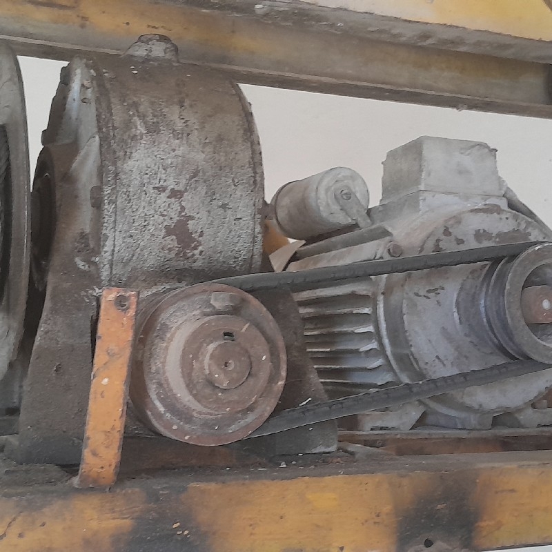 بالابر ساختمانی