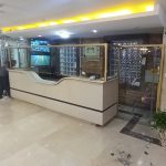 اجرای انواع درب و شیشه سکوریت فروشگاهی و آپارتمانی