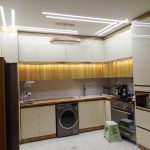 برق‌کار و طراح نورپردازی با تجربه، اجرای تخصصی لاین نوری، نور مخفی و سیستم‌های هوشمند