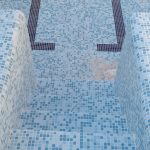 کاشی‌کاری واب بندی‌‌استخر