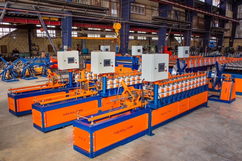 ساخت انواع ماشین آلات پروفیل سقف کاذب ( F47-U36-L25 و استاد و رانر )