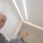 نقاش نقاشی. ساختمان رنگ کاری ساختمان