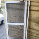 درب الومینومی توری دار دو طرف با ارام بند