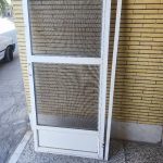 درب الومینومی توری دار دو طرف با ارام بند